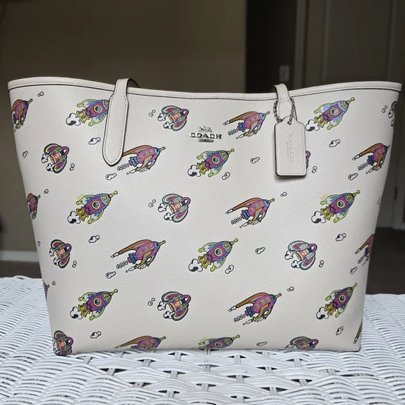 Coach Outlet Cream City Rocket Tote Bag with NIB Matching Rocket Zip Wristlet - Picture 9 of 16